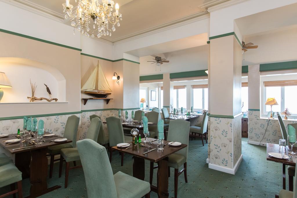 Fieldhead Hotel & Horizons Restaurant Saltash Extérieur photo