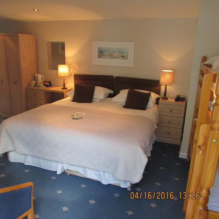 Fieldhead Hotel & Horizons Restaurant Saltash Extérieur photo